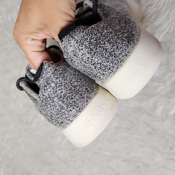 Allbirds wool runners gray sneakers tennis shoes women's 9 - Picture 3 of 7